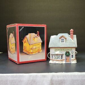 Studio Five Porcelain Mayfair Toy Shoppe
